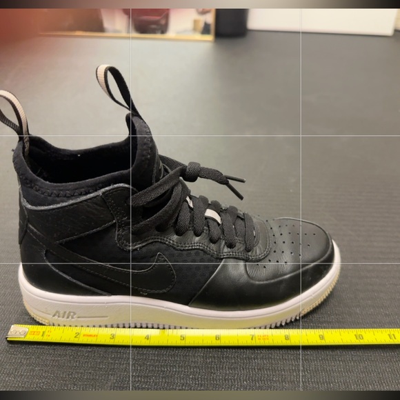 Nike Air Force 1 Women’s Size 6 - Picture 5 of 5